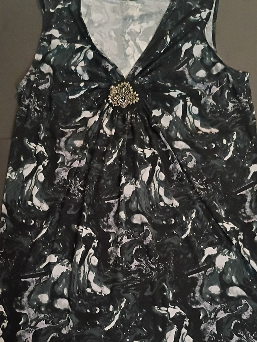 Lane Bryant Black & White Swirl Tank Decorative Detail 14/16